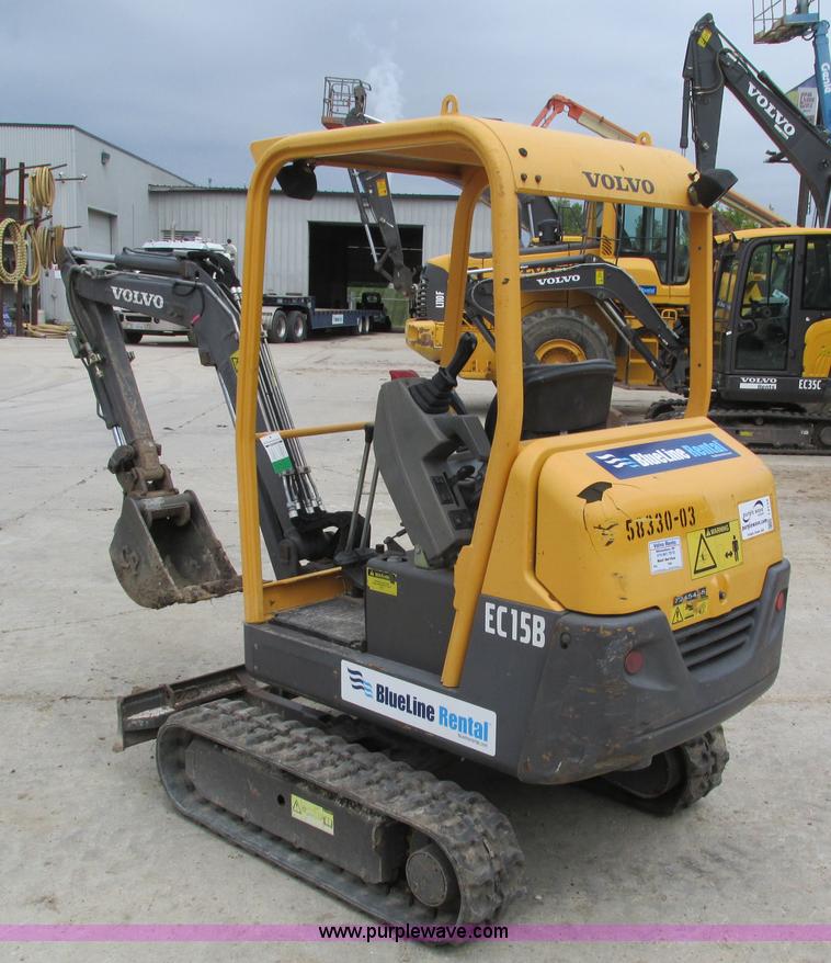image for item I4134 2008 Volvo EC15B compact excavator