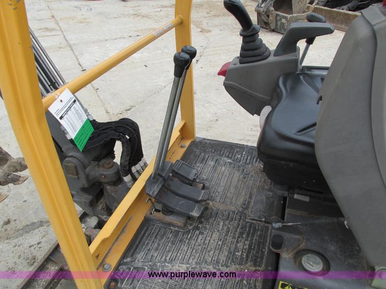 image for item I4134 2008 Volvo EC15B compact excavator