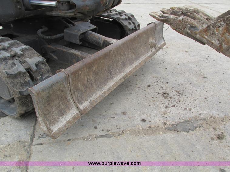 image for item I4134 2008 Volvo EC15B compact excavator