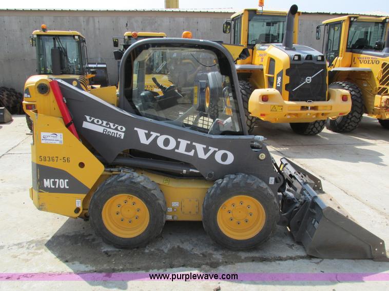 image for item I4135 2012 Volvo MC70C skid steer