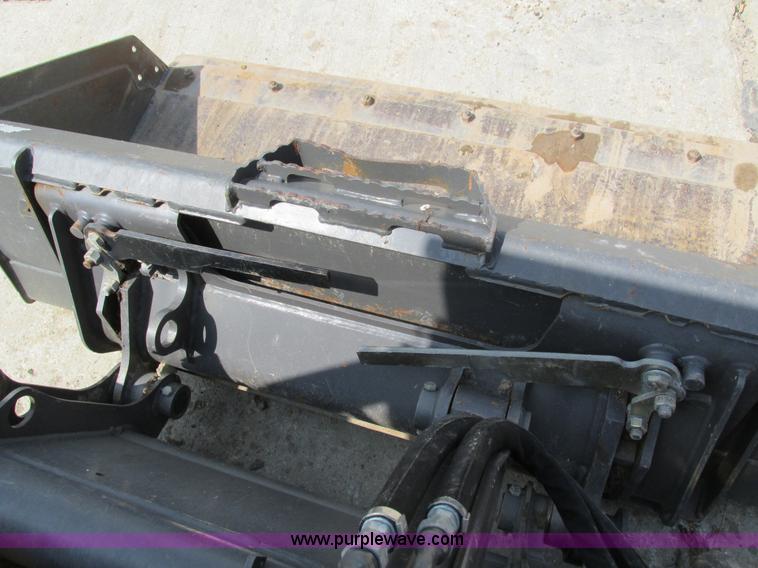 image for item I4135 2012 Volvo MC70C skid steer