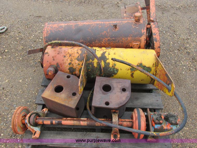 image for item I6071 Hydraulic tank with pump