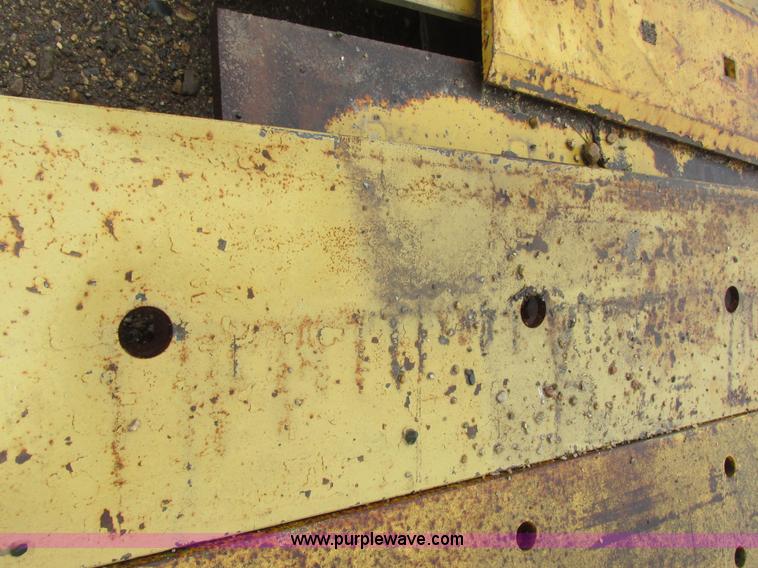 image for item I6089 (6) assorted bolt-on cutting edges