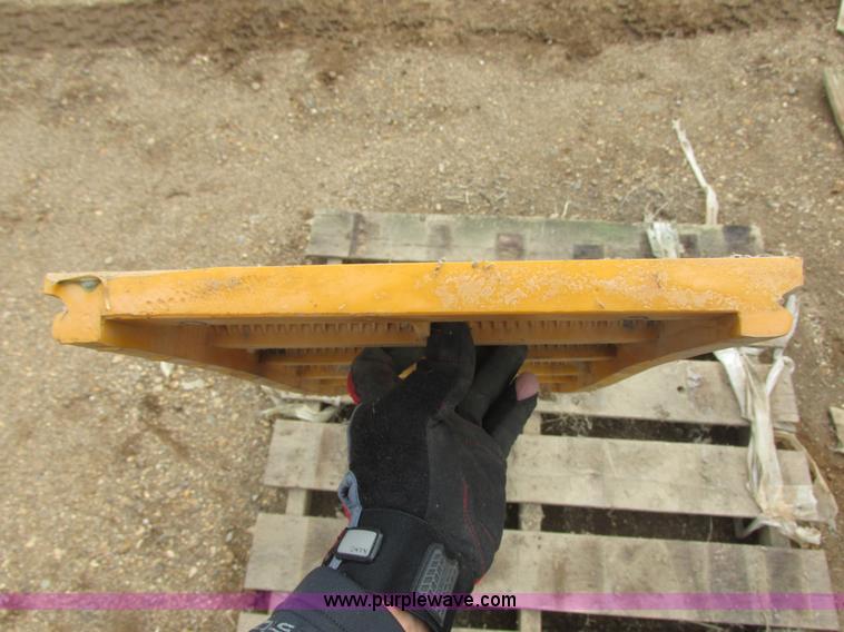 image for item I6090 El Jay poly screens