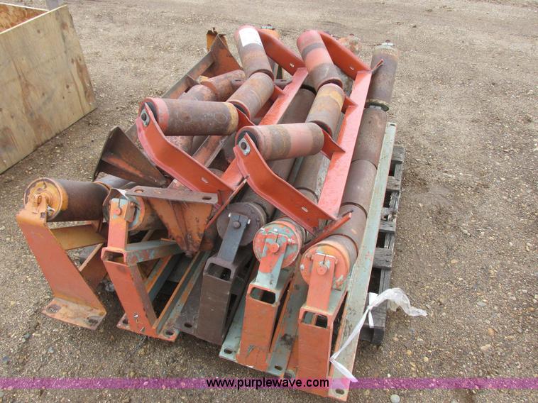 image for item I6091 Assorted rollers