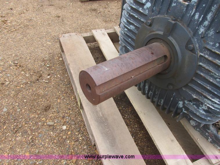 image for item I6097 WEB electric motor