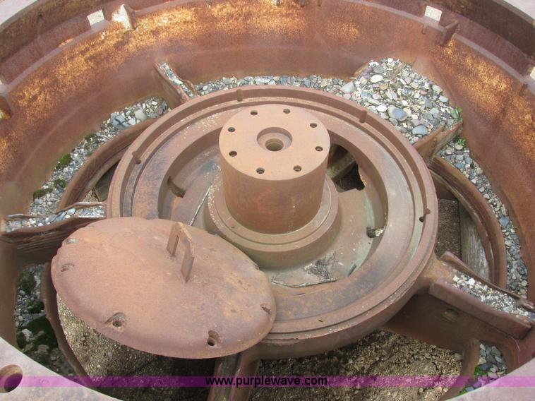 image for item I6098 El Jay RRC54 Roller cone 54 cone crusher