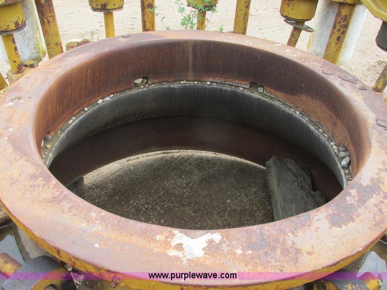 image for item I6098 El Jay RRC54 Roller cone 54 cone crusher