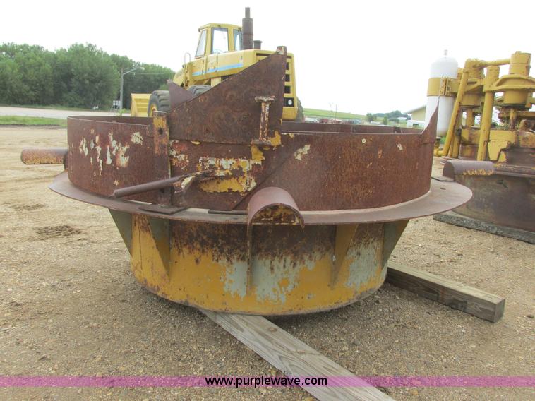 image for item I6098 El Jay RRC54 Roller cone 54 cone crusher