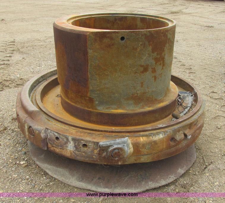 image for item I6098 El Jay RRC54 Roller cone 54 cone crusher