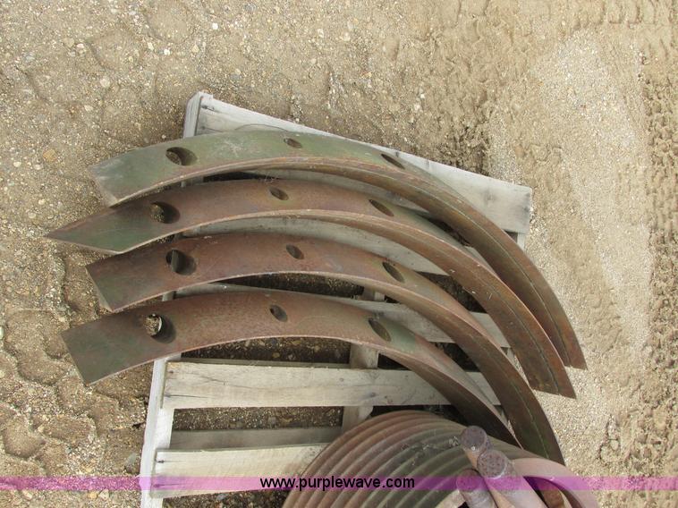 image for item I6098 El Jay RRC54 Roller cone 54 cone crusher