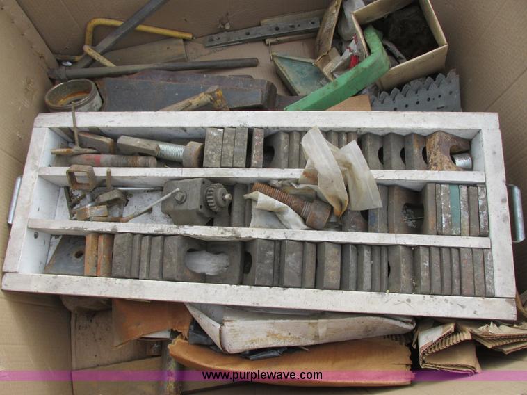 image for item I6098 El Jay RRC54 Roller cone 54 cone crusher