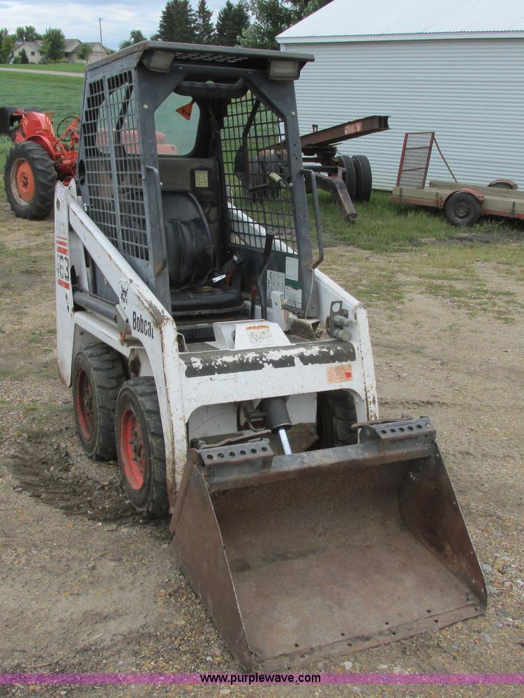 image for item I6099 2004 Bobcat 463F skid steer