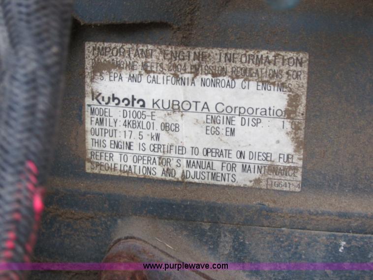 image for item I6099 2004 Bobcat 463F skid steer