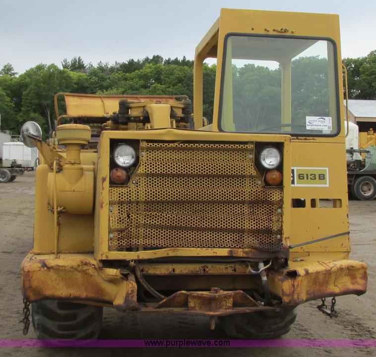 image for item I6145 1979 Caterpillar 613B elevating scraper