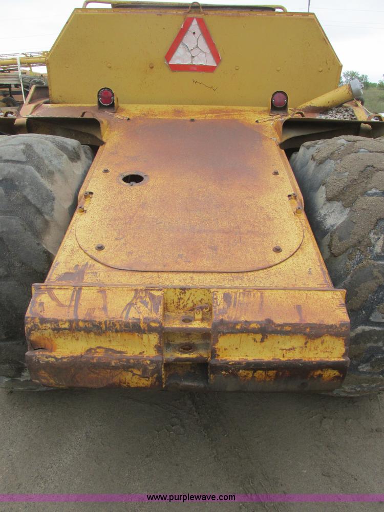 image for item I6145 1979 Caterpillar 613B elevating scraper