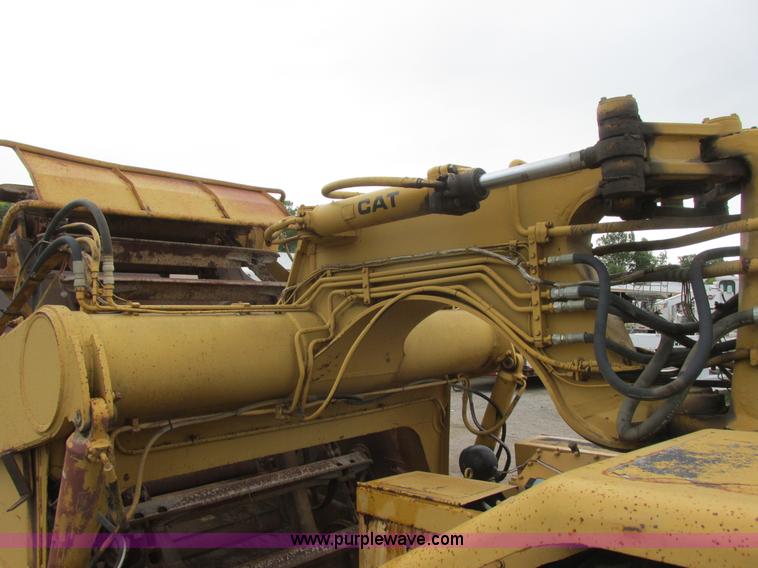 image for item I6145 1979 Caterpillar 613B elevating scraper