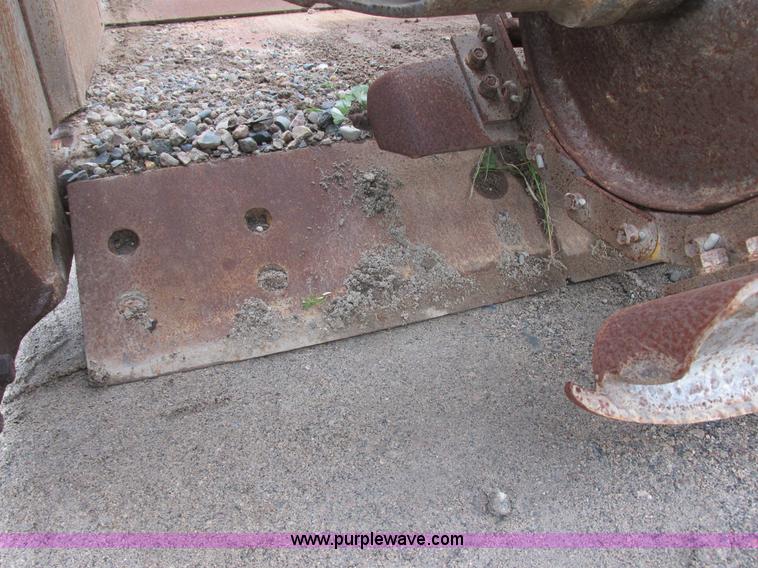 image for item I6145 1979 Caterpillar 613B elevating scraper