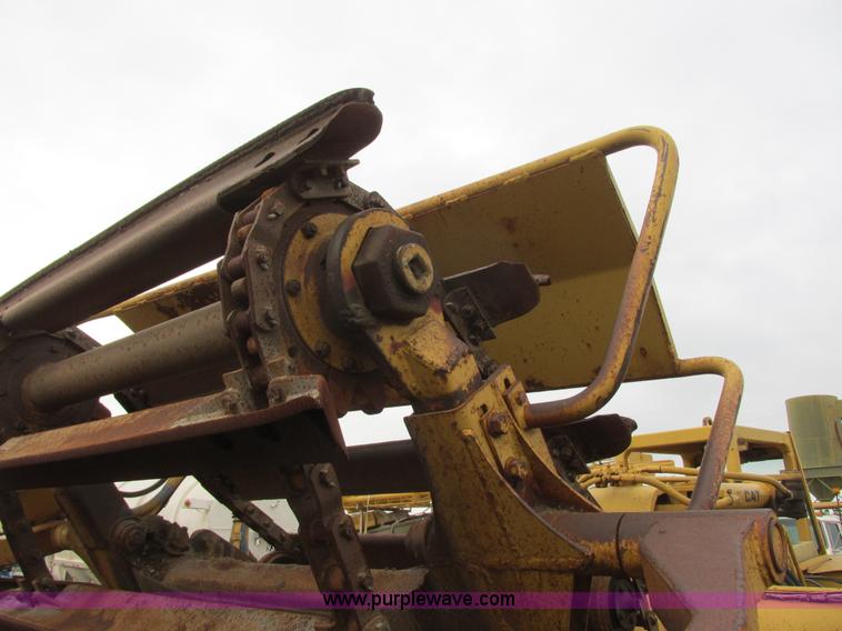 image for item I6145 1979 Caterpillar 613B elevating scraper