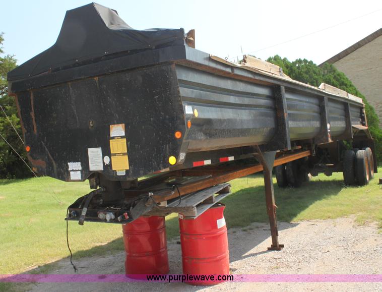 image for item I7258 2000 Lufkin Ultra-Light dump trailer