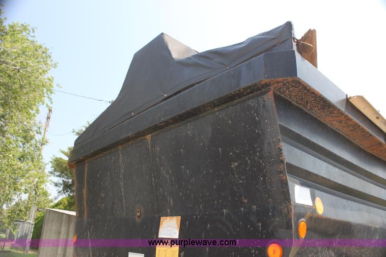 image for item I7258 2000 Lufkin Ultra-Light dump trailer