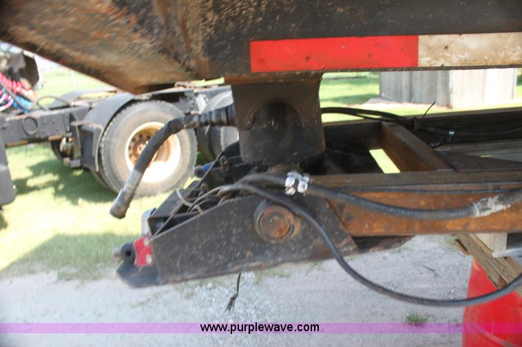 image for item I7258 2000 Lufkin Ultra-Light dump trailer