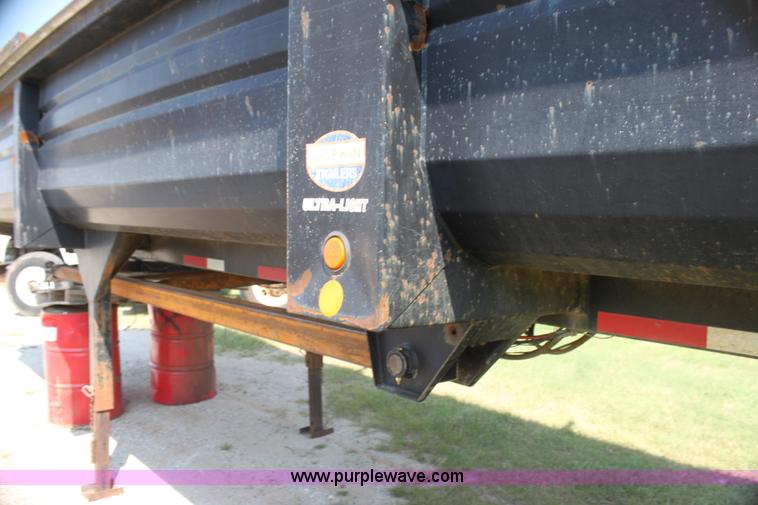 image for item I7258 2000 Lufkin Ultra-Light dump trailer