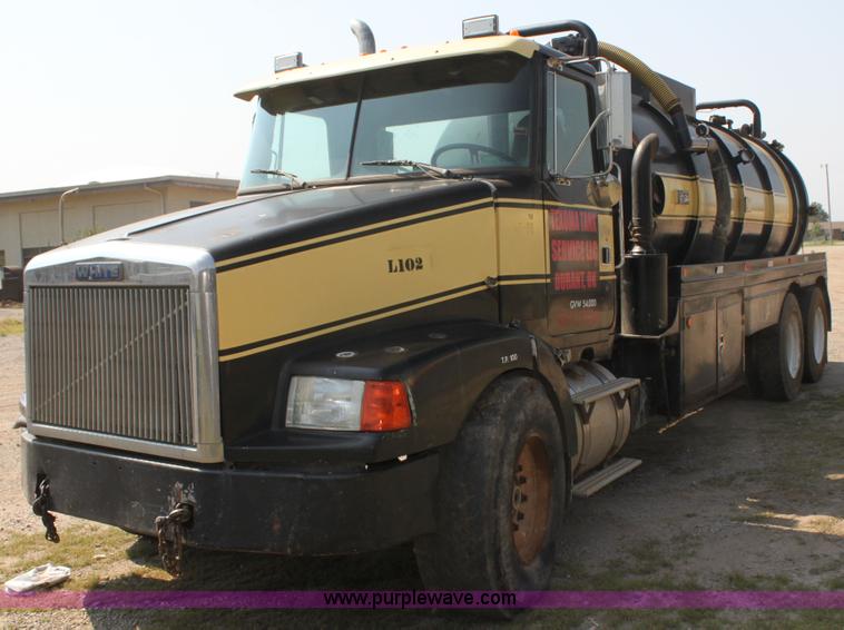 image for item I7259 1988 White WCA tank truck