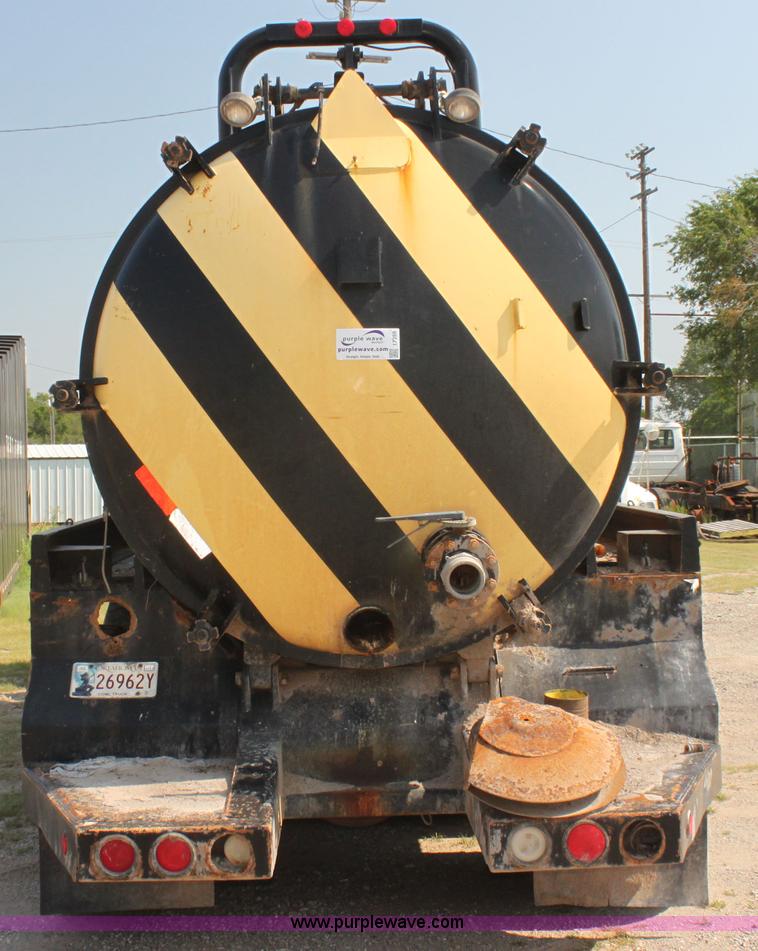 image for item I7259 1988 White WCA tank truck