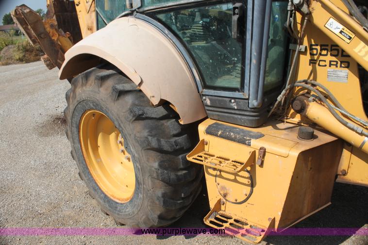 image for item I7262 New Holland 555E backhoe