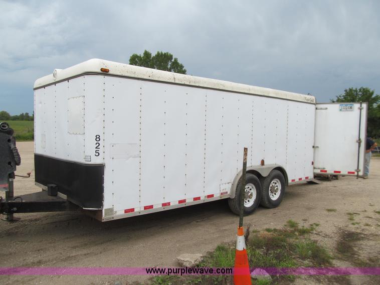 image for item J3419 1998 Kargo King enclosed trailer