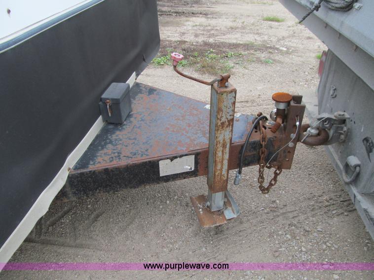 image for item J3419 1998 Kargo King enclosed trailer