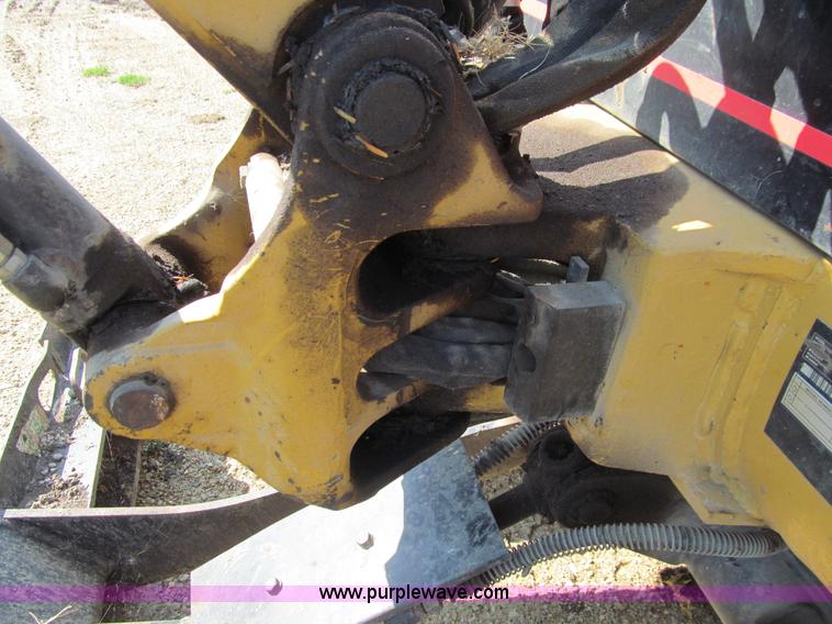 image for item J3432 2005 Caterpillar 301.8 mini excavator