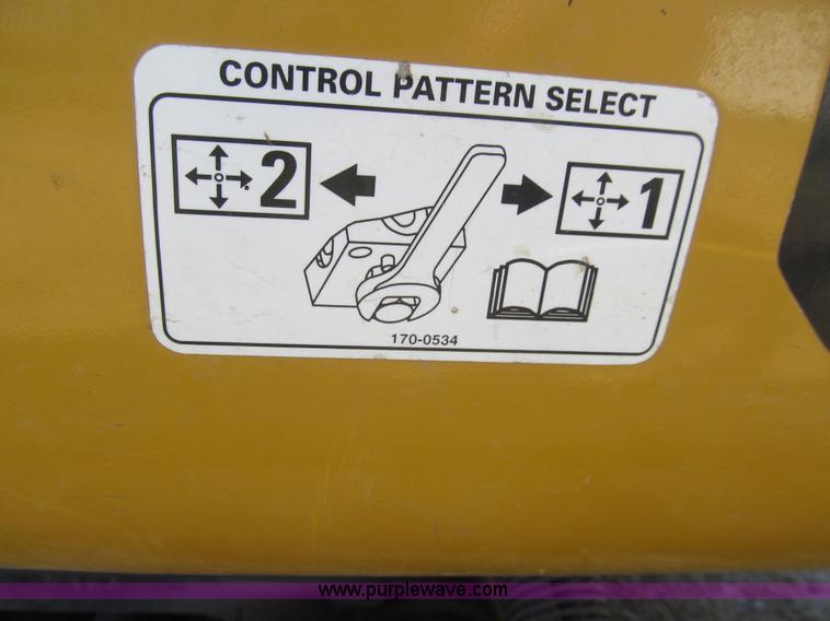 image for item J3432 2005 Caterpillar 301.8 mini excavator