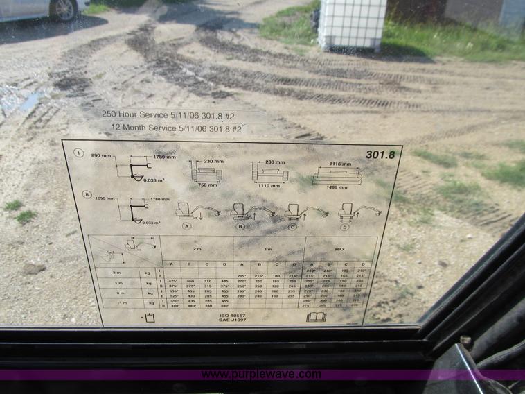 image for item J3432 2005 Caterpillar 301.8 mini excavator