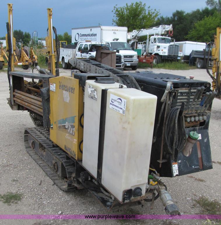 image for item J3437 2005 Vermeer D7X11 Series II Navigator directional boring machine