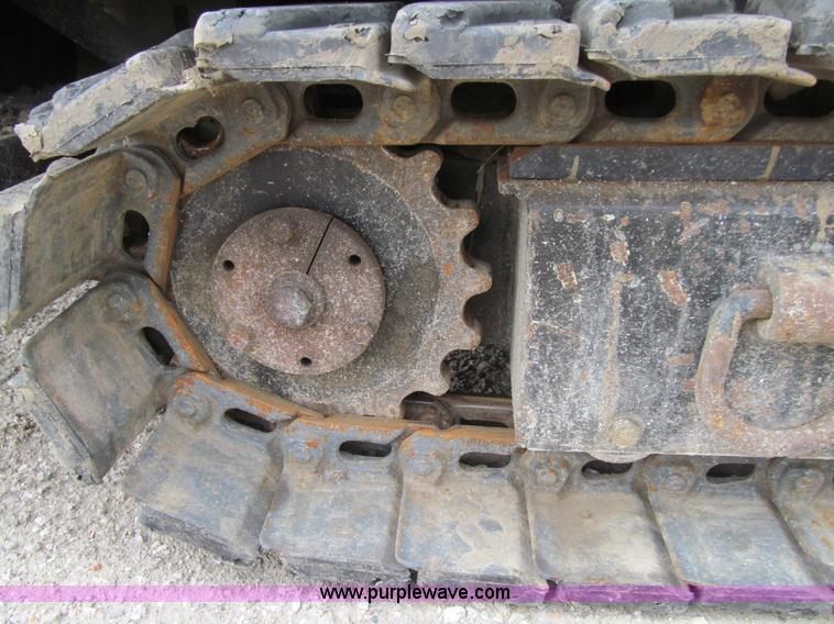 image for item J3437 2005 Vermeer D7X11 Series II Navigator directional boring machine