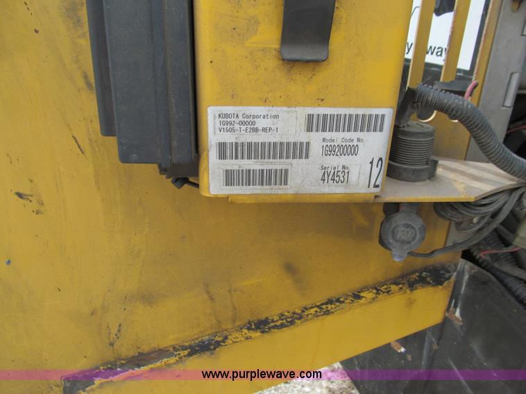 image for item J3437 2005 Vermeer D7X11 Series II Navigator directional boring machine