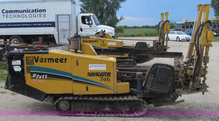 image for item J3438 2005 Vermeer D7X11 Series II Navigator directional boring machine