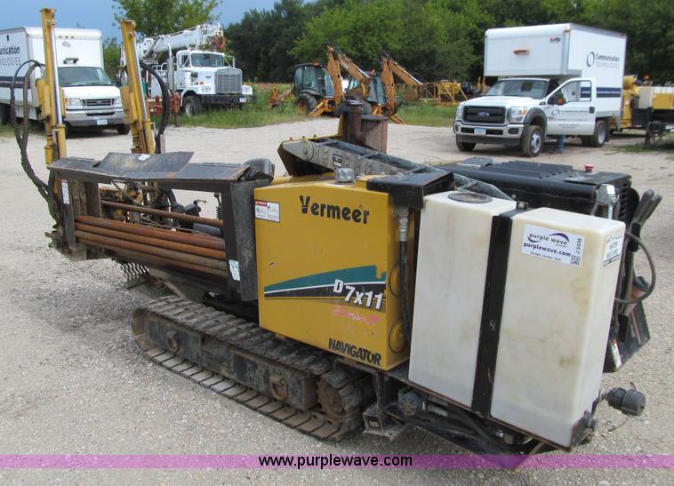 image for item J3438 2005 Vermeer D7X11 Series II Navigator directional boring machine