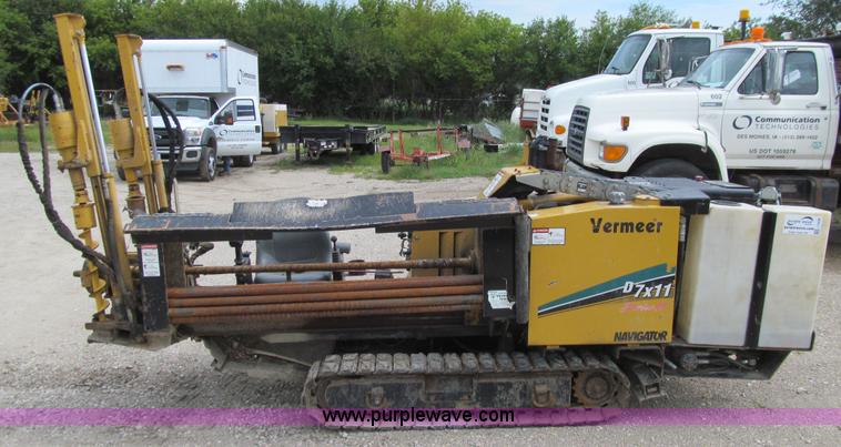 image for item J3438 2005 Vermeer D7X11 Series II Navigator directional boring machine