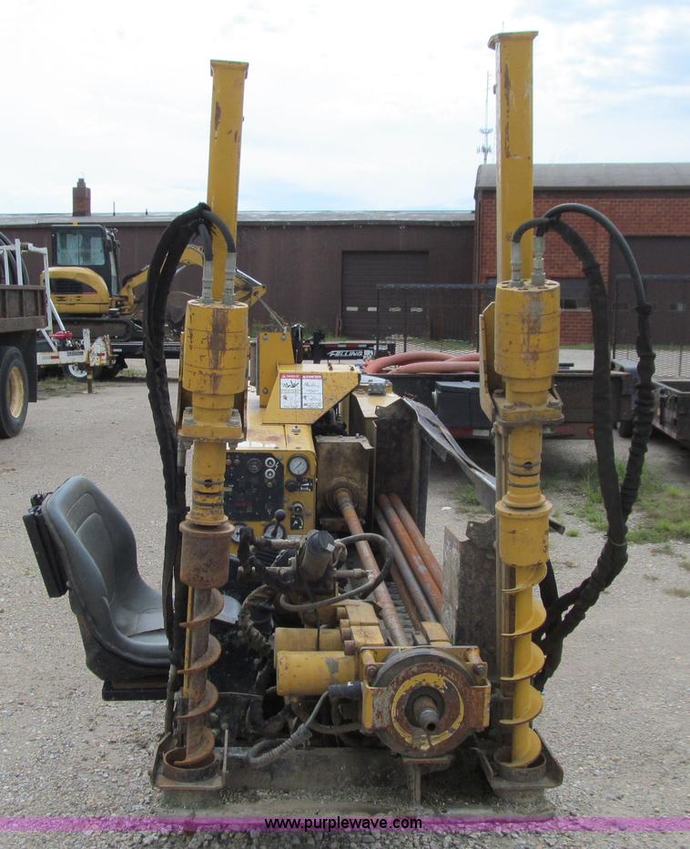 image for item J3438 2005 Vermeer D7X11 Series II Navigator directional boring machine