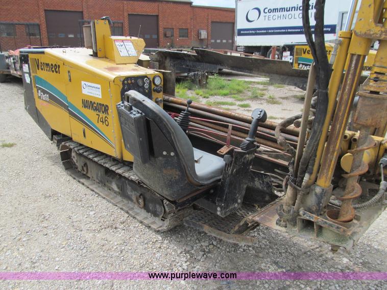 image for item J3438 2005 Vermeer D7X11 Series II Navigator directional boring machine