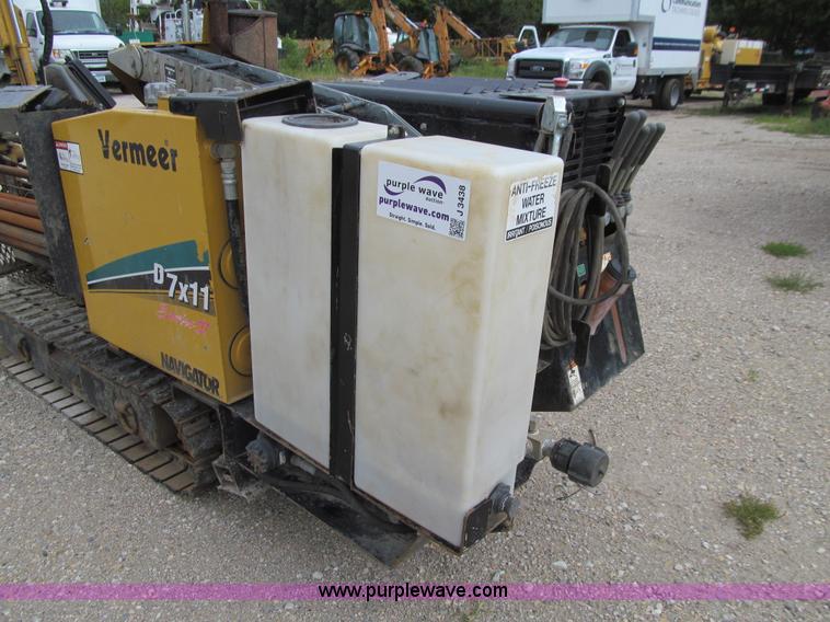 image for item J3438 2005 Vermeer D7X11 Series II Navigator directional boring machine
