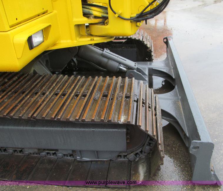 image for item J3439 Komatsu PC95 mini excavator