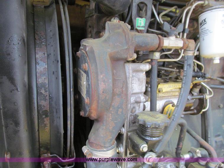 image for item J3439 Komatsu PC95 mini excavator