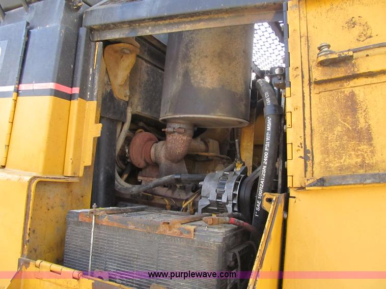 image for item Z9125 2001 Caterpillar 973C track loader