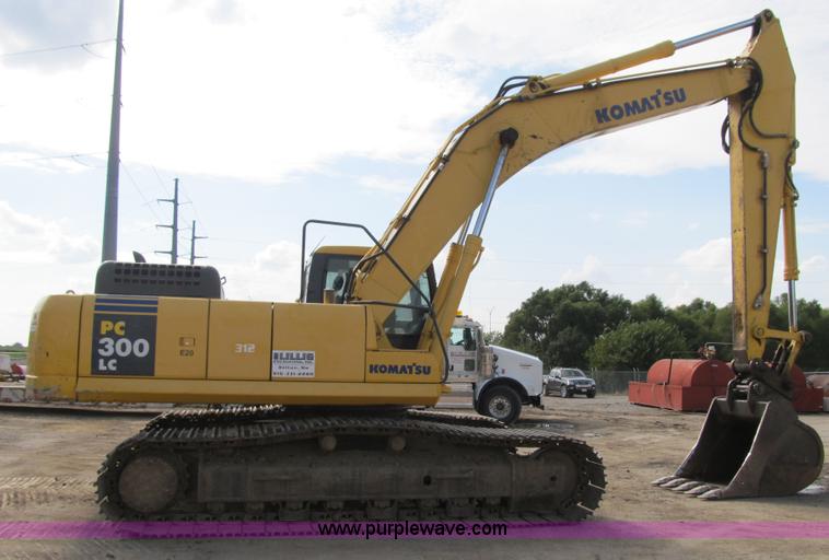 image for item Z9126 2003 Komatsu PC300LC-7L excavator