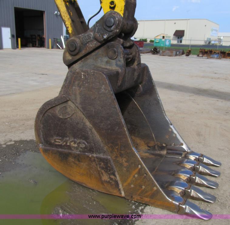 image for item Z9126 2003 Komatsu PC300LC-7L excavator