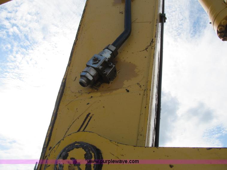 image for item Z9126 2003 Komatsu PC300LC-7L excavator